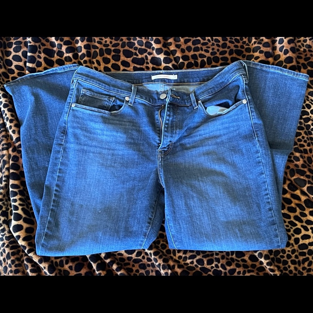 Women’s Levi’s Classic Straight Jeans